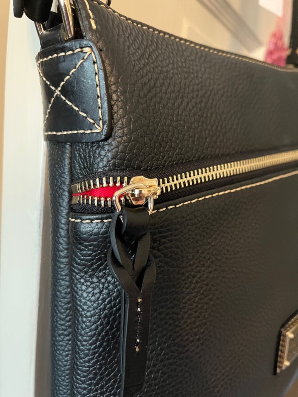 Dooney & Bourke Black Pebble Leather Crossbody with Front Zip NWT - Picture 3 of 13